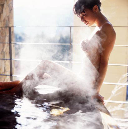 tắm nước nóng