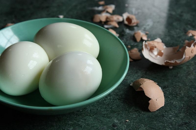 trứng vịt luộc